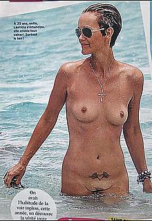 Laeticia Hallyday topless and fully nude Laeticia Hallyday topless and fully nude