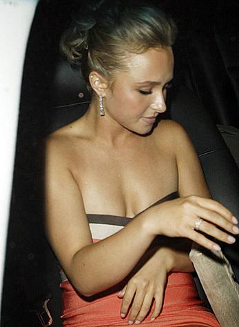 Hayden Panettiere shows sexy cleavage paparazzi shots