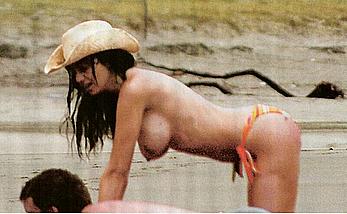 Beatriz Rico topless on a beach paparazzi photos