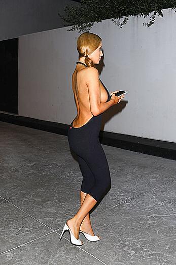 Bianca Censori sideboob while steps out in daring outfit for movie night in Panorama City