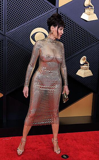 Bleona Qereti see through to boobs at 68th Grammy awards in LA - February 01, 2026