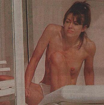 Elizabeth Hurley topless paparazzi photos