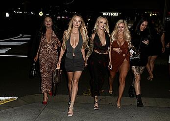 Jessika Power celebrates her 33rd birthday at Broadbeach with her girl pals in Gold Coast
