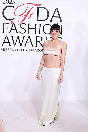 Lily Allen underboob and areola slip at 2025 CFDA Awards at The American Museum of Natural History