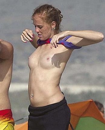Maria Castro topless on a beach paparazzi photos