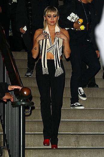 Miley Cyrus nipple slip outside the Bowery Hotel in New York
