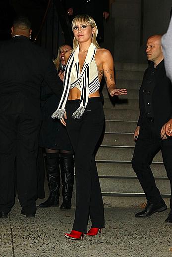 Miley Cyrus nipple slip outside the Bowery Hotel in New York