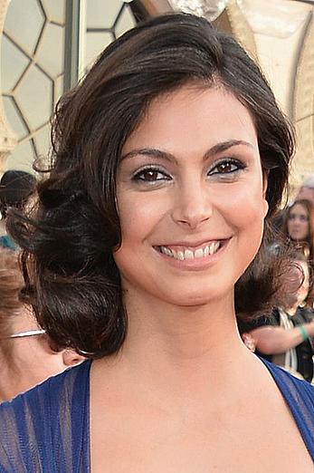 Morena Baccarin shows sexy cleavage at 20th Annual Screen Actors Guild Awards at The Shrine Auditorium in Los Angeles