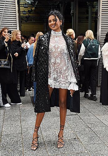 Simone Ashley see through to boobs at Valentino Womenswear Spring-Summer 2023 show during Paris Fashion Week