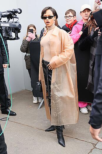 Taylor Russell pokies at Loewe Menswear Fall-Winter 2023-2024 show in Paris