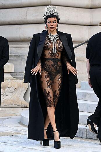 Teyana Taylor see through to tits at the Schiaparelli Haute Couture Week Spring∕Summer 2026 at Paris Fashion Week